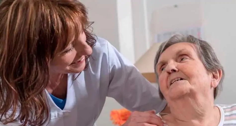 Atención sociosanitaria a personas dependientes en instituciones sociales